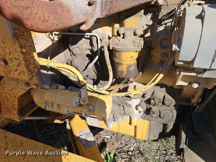 image for item EI8596 1994 Vermeer 1250BC wood chipper