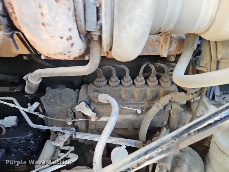 image for item EI8598 1988 Mack R688ST water truck