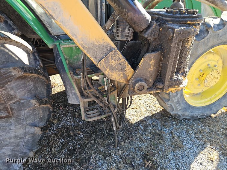 image for item EI8599 2013 John Deere 6115R MFWD tractor