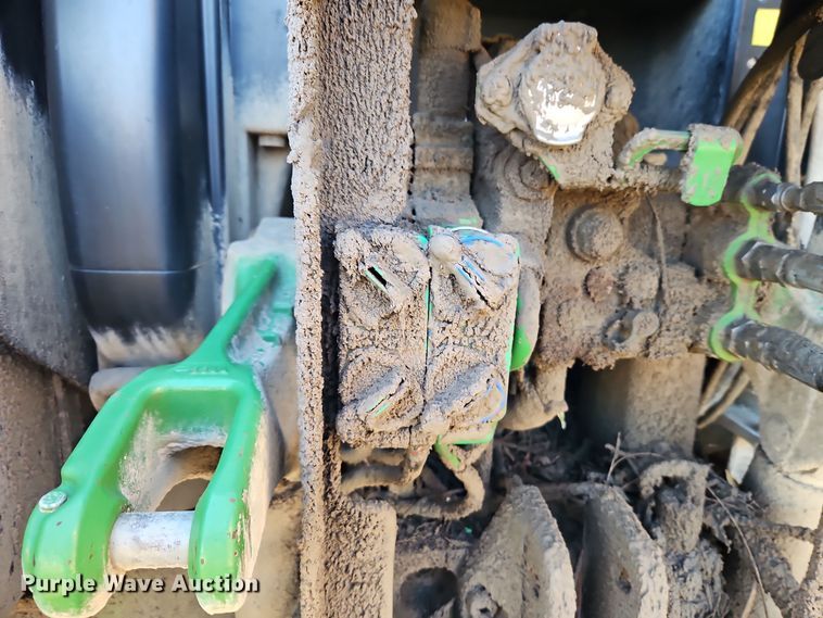 image for item EI8599 2013 John Deere 6115R MFWD tractor