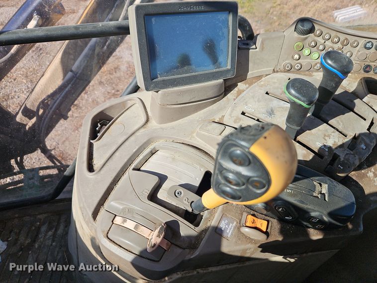 image for item EI8599 2013 John Deere 6115R MFWD tractor