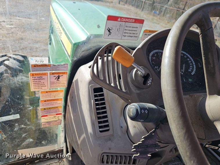 image for item EI8599 2013 John Deere 6115R MFWD tractor