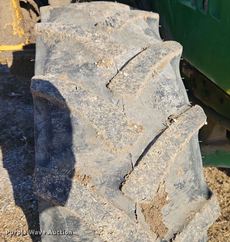 image for item EI8599 2013 John Deere 6115R MFWD tractor