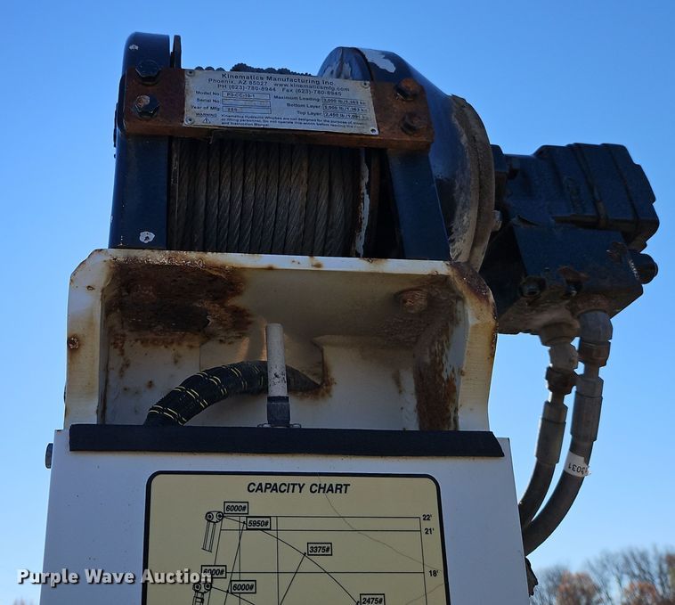 image for item EI8600 2004 Ford F550 Super Duty XL utility / service truck