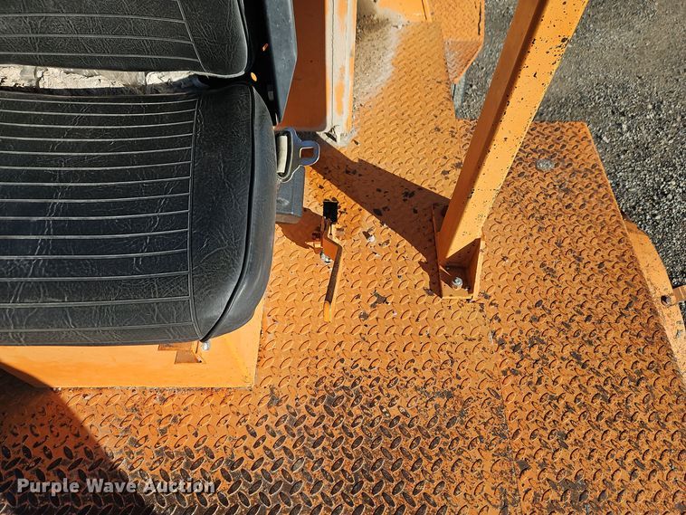 image for item EI8735 Broce RC300 broom