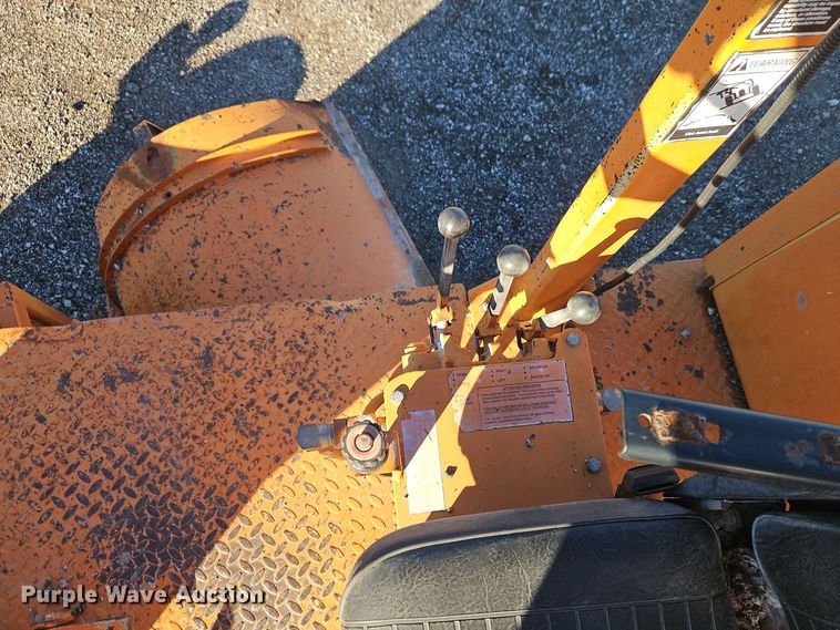 image for item EI8735 Broce RC300 broom