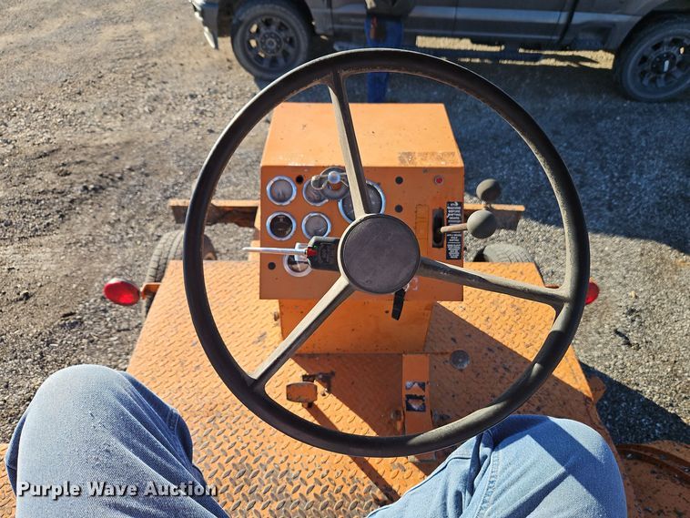 image for item EI8735 Broce RC300 broom