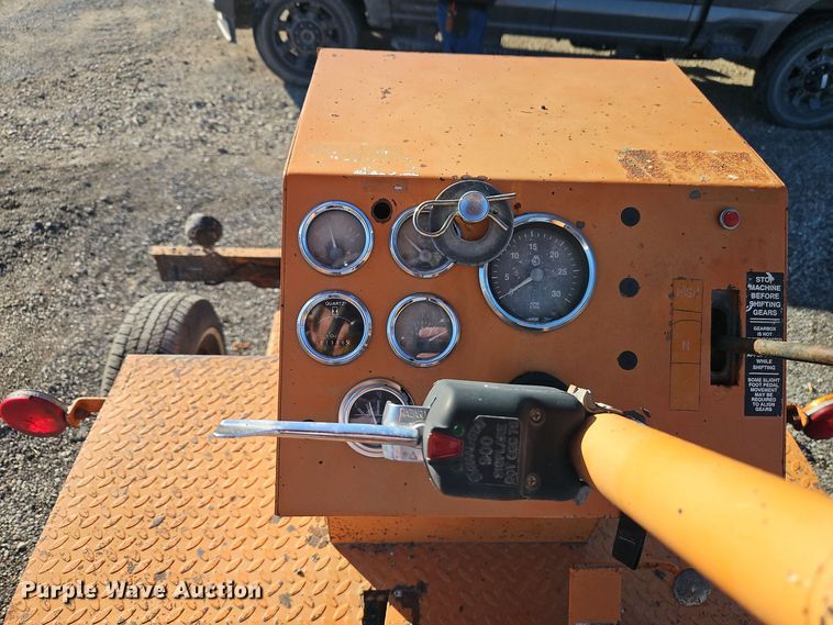 image for item EI8735 Broce RC300 broom