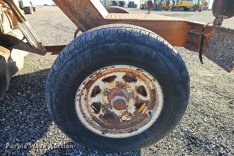 image for item EI8735 Broce RC300 broom