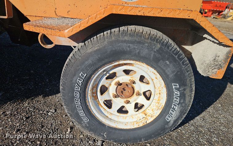 image for item EI8735 Broce RC300 broom