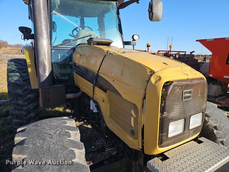 image for item EI8736 2006 Challenger MT525B MFWD tractor