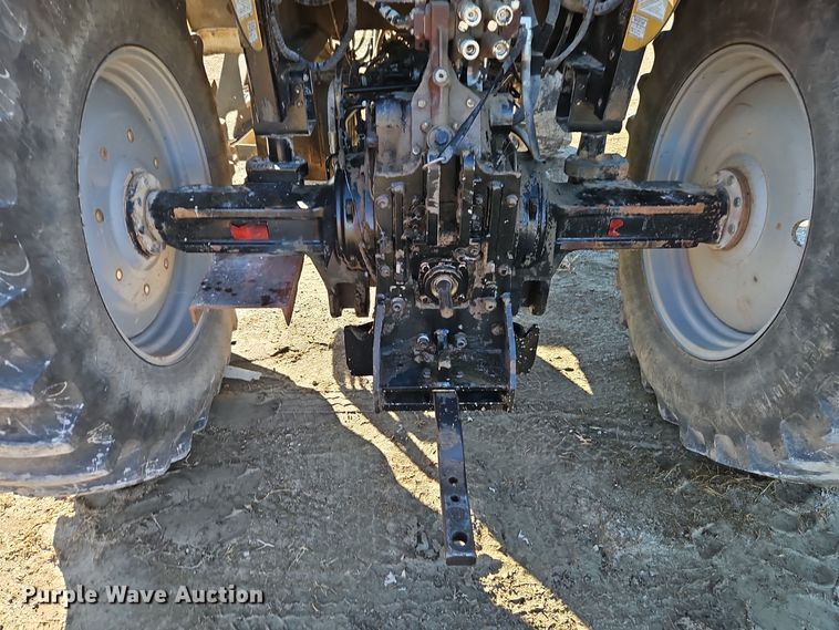 image for item EI8736 2006 Challenger MT525B MFWD tractor