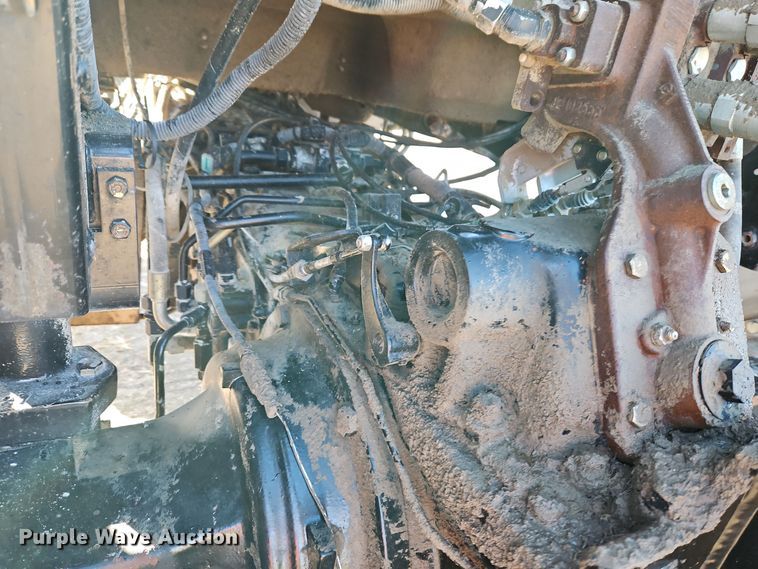 image for item EI8736 2006 Challenger MT525B MFWD tractor