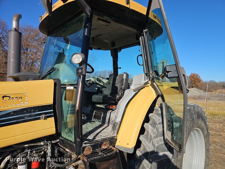 image for item EI8736 2006 Challenger MT525B MFWD tractor