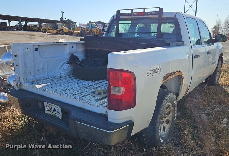 image for item EI8737 2008 Chevrolet Silverado 1500 Crew Cab pickup truck