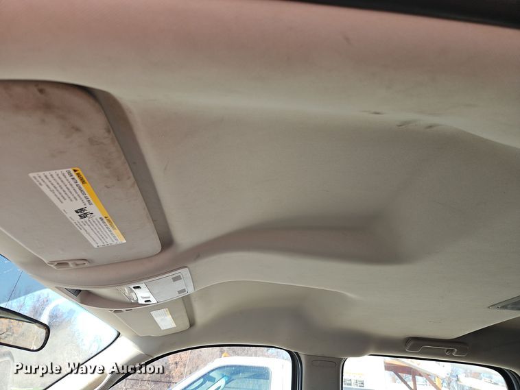 image for item EI8737 2008 Chevrolet Silverado 1500 Crew Cab pickup truck