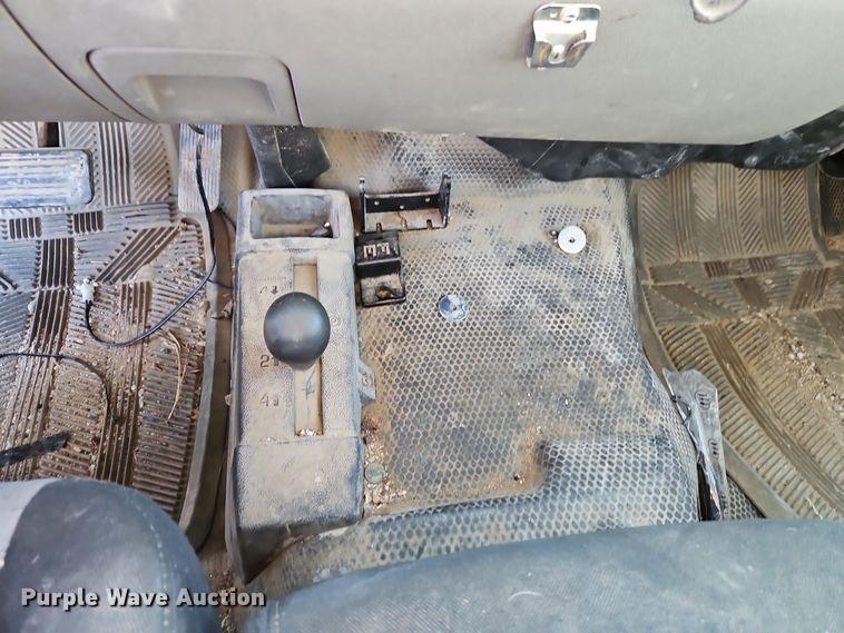 image for item EI8737 2008 Chevrolet Silverado 1500 Crew Cab pickup truck