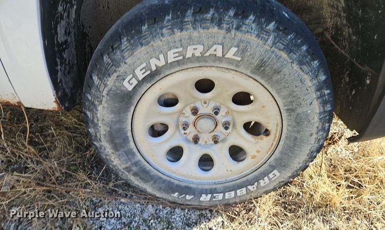 image for item EI8737 2008 Chevrolet Silverado 1500 Crew Cab pickup truck