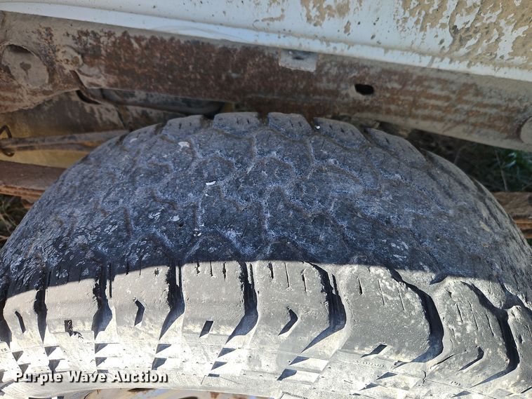 image for item EI8737 2008 Chevrolet Silverado 1500 Crew Cab pickup truck