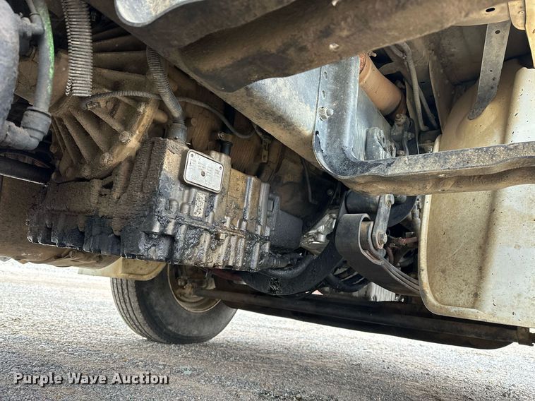 image for item EJ5244 2005 Freightliner Business Class M2 dump truck