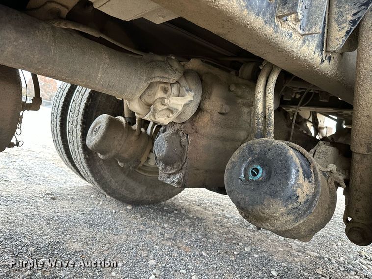 image for item EJ5244 2005 Freightliner Business Class M2 dump truck