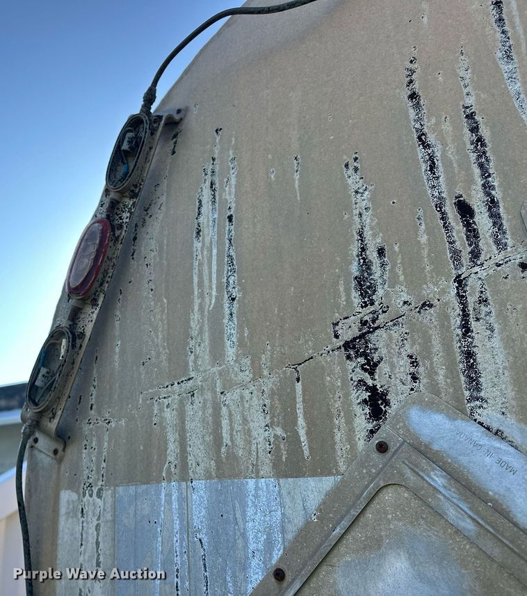 image for item EJ5280 1963 Standard Steel tank trailer