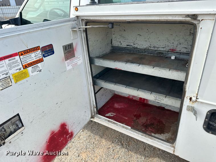 image for item EJ5287 2012 Ford F550 Super Duty XL bucket truck