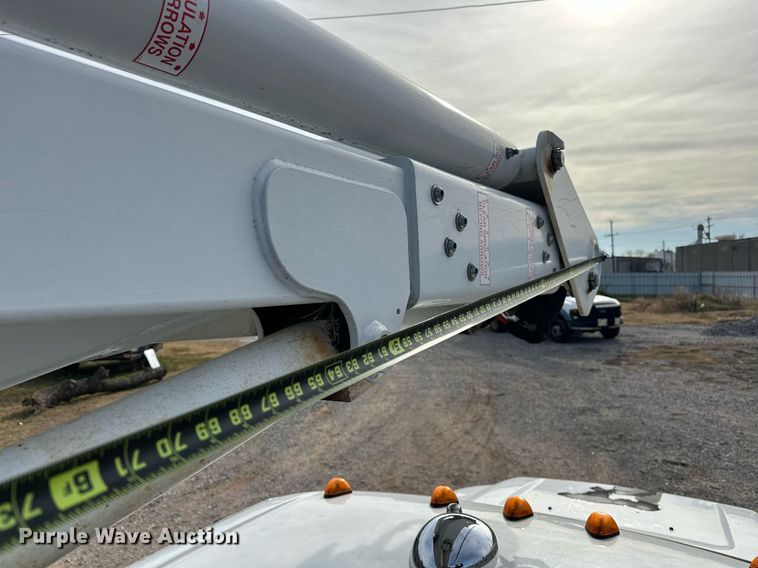 image for item EJ5287 2012 Ford F550 Super Duty XL bucket truck