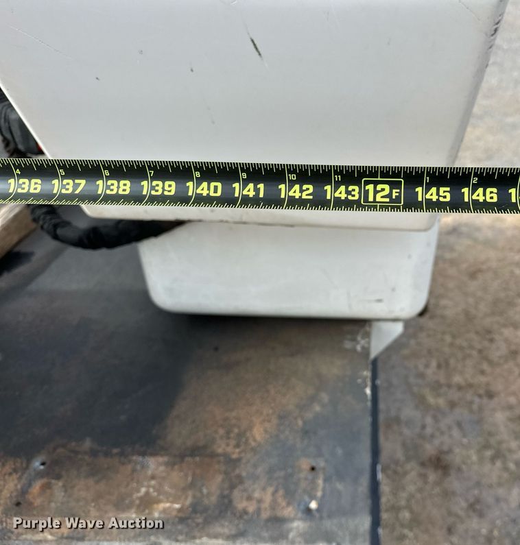 image for item EJ5287 2012 Ford F550 Super Duty XL bucket truck