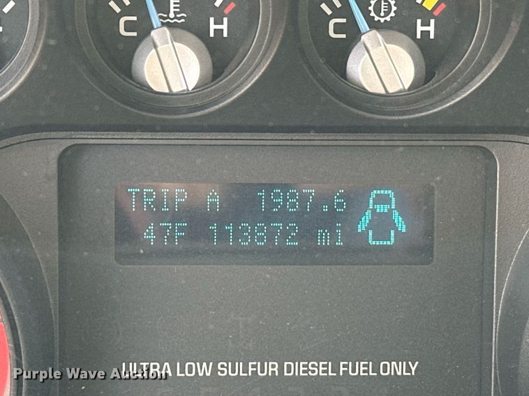 image for item EJ5287 2012 Ford F550 Super Duty XL bucket truck