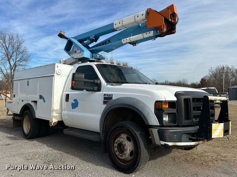 image for item EJ5290 2008 Ford F550 Super Duty XL bucket truck