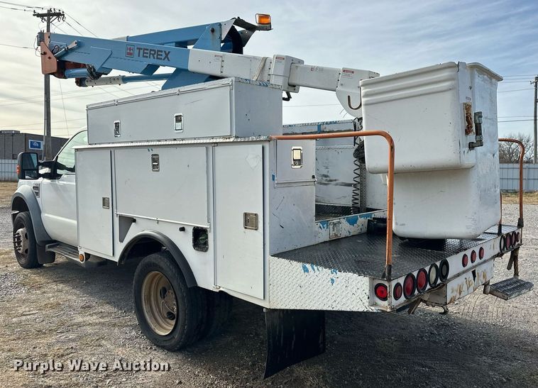 image for item EJ5290 2008 Ford F550 Super Duty XL bucket truck