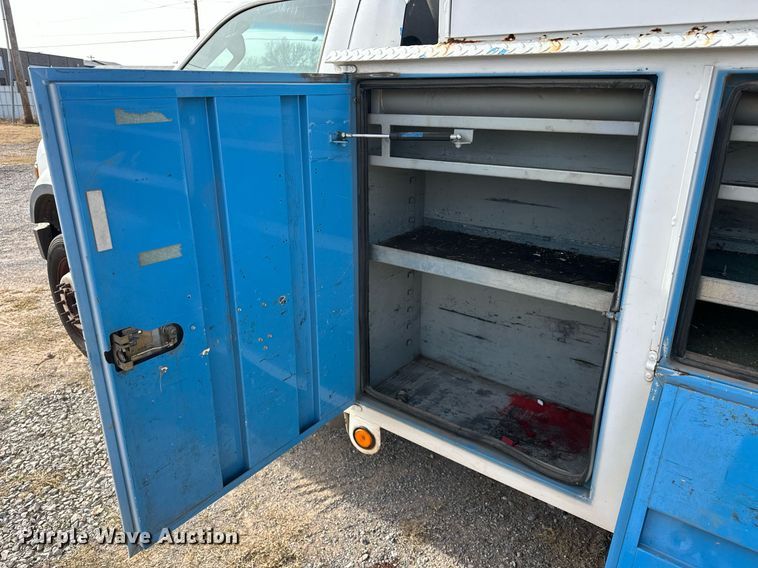 image for item EJ5290 2008 Ford F550 Super Duty XL bucket truck