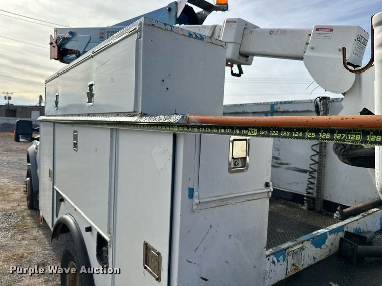 image for item EJ5290 2008 Ford F550 Super Duty XL bucket truck