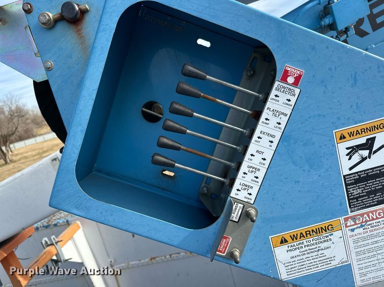 image for item EJ5290 2008 Ford F550 Super Duty XL bucket truck