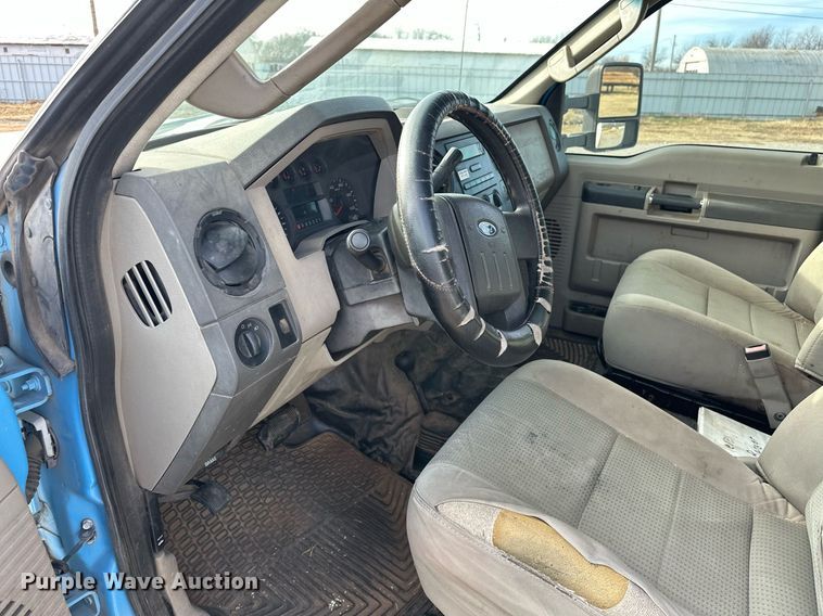 image for item EJ5290 2008 Ford F550 Super Duty XL bucket truck