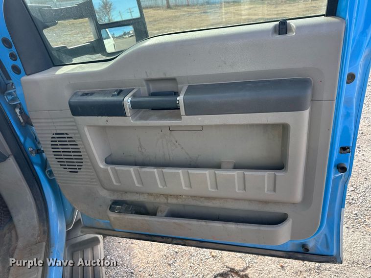 image for item EJ5290 2008 Ford F550 Super Duty XL bucket truck