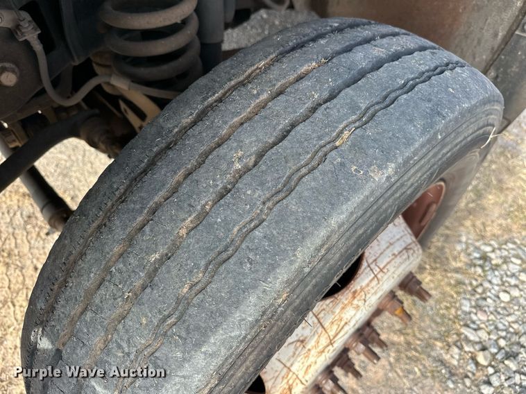 image for item EJ5290 2008 Ford F550 Super Duty XL bucket truck