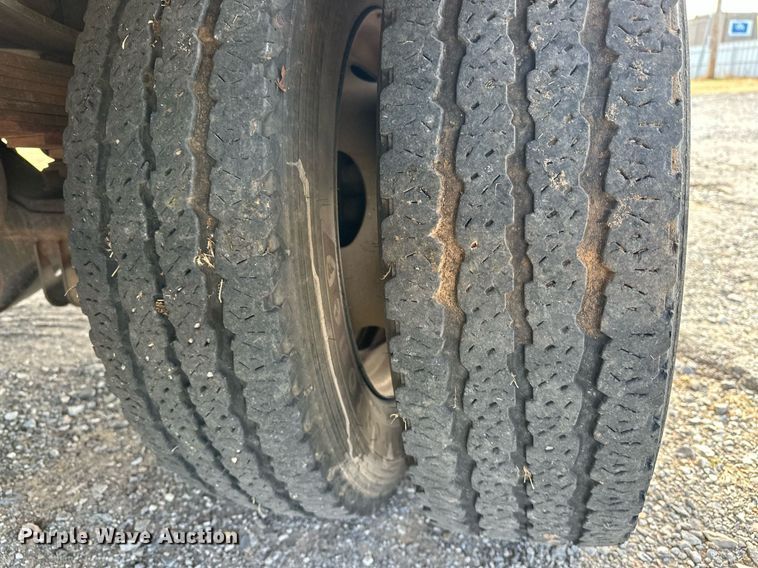 image for item EJ5290 2008 Ford F550 Super Duty XL bucket truck