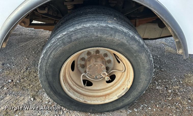 image for item EJ5290 2008 Ford F550 Super Duty XL bucket truck