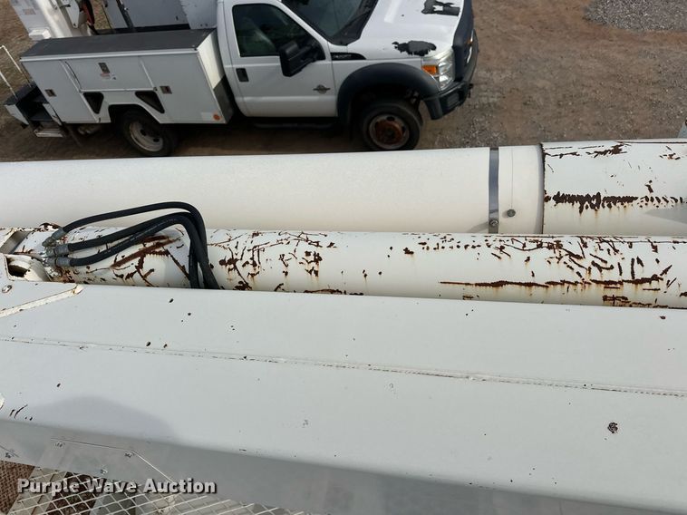 image for item EJ5291 1993 Ford F800 bucket truck