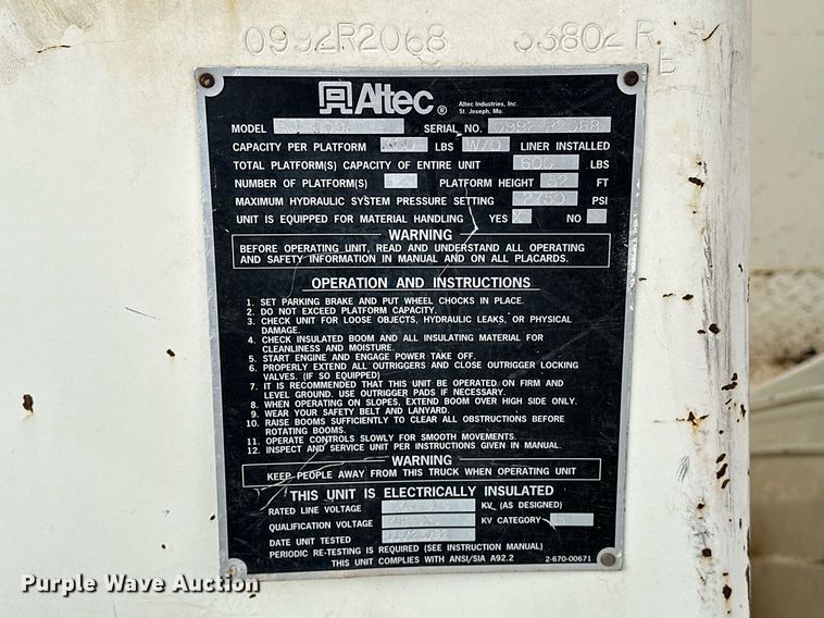 image for item EJ5291 1993 Ford F800 bucket truck