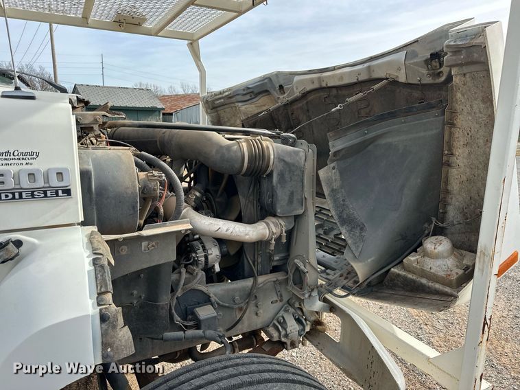 image for item EJ5291 1993 Ford F800 bucket truck