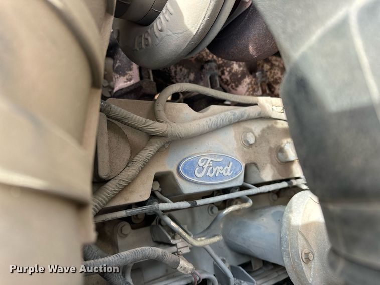 image for item EJ5291 1993 Ford F800 bucket truck