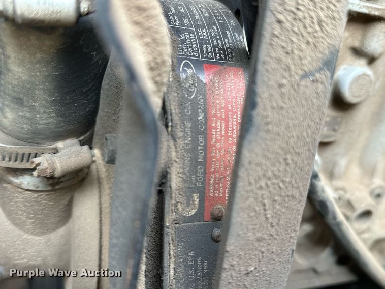 image for item EJ5291 1993 Ford F800 bucket truck