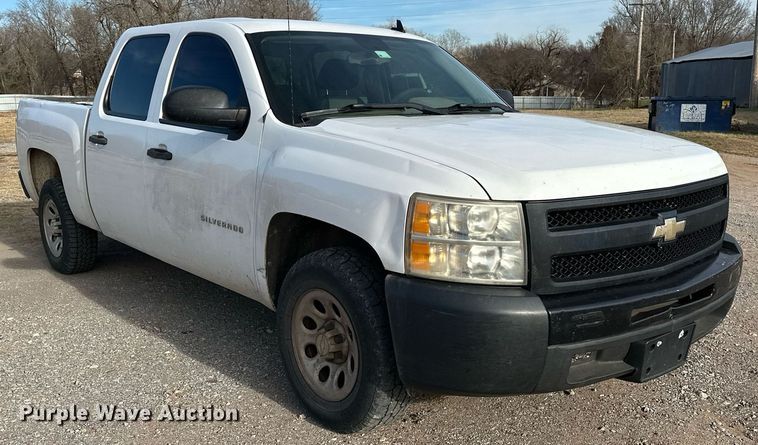 image for item EJ5292 2009 Chevrolet Silverado 1500 Crew Cab pickup truck