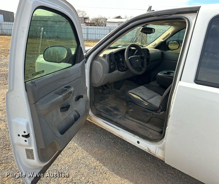 image for item EJ5292 2009 Chevrolet Silverado 1500 Crew Cab pickup truck