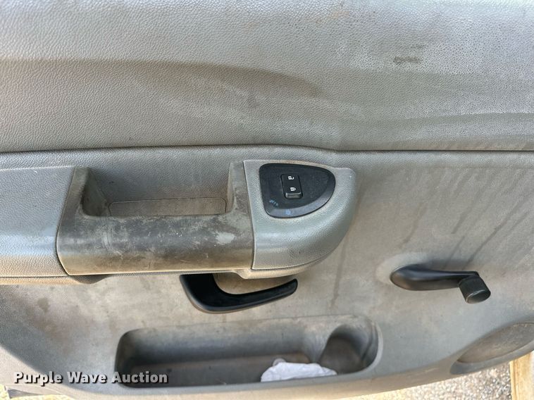 image for item EJ5292 2009 Chevrolet Silverado 1500 Crew Cab pickup truck