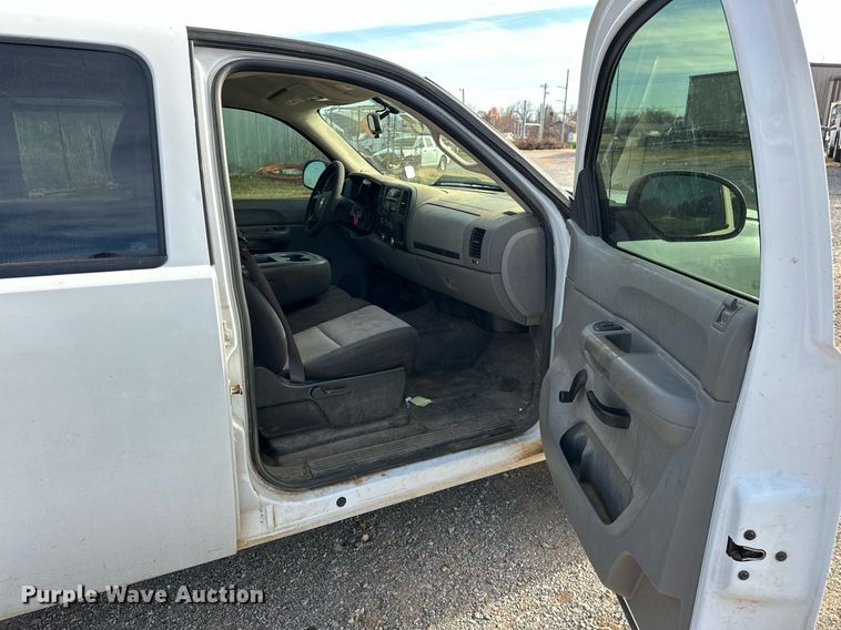 image for item EJ5292 2009 Chevrolet Silverado 1500 Crew Cab pickup truck