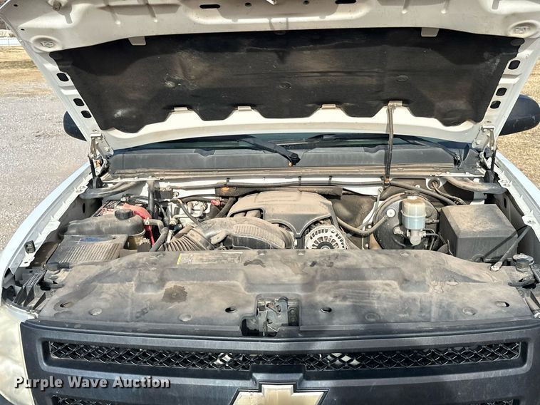 image for item EJ5292 2009 Chevrolet Silverado 1500 Crew Cab pickup truck